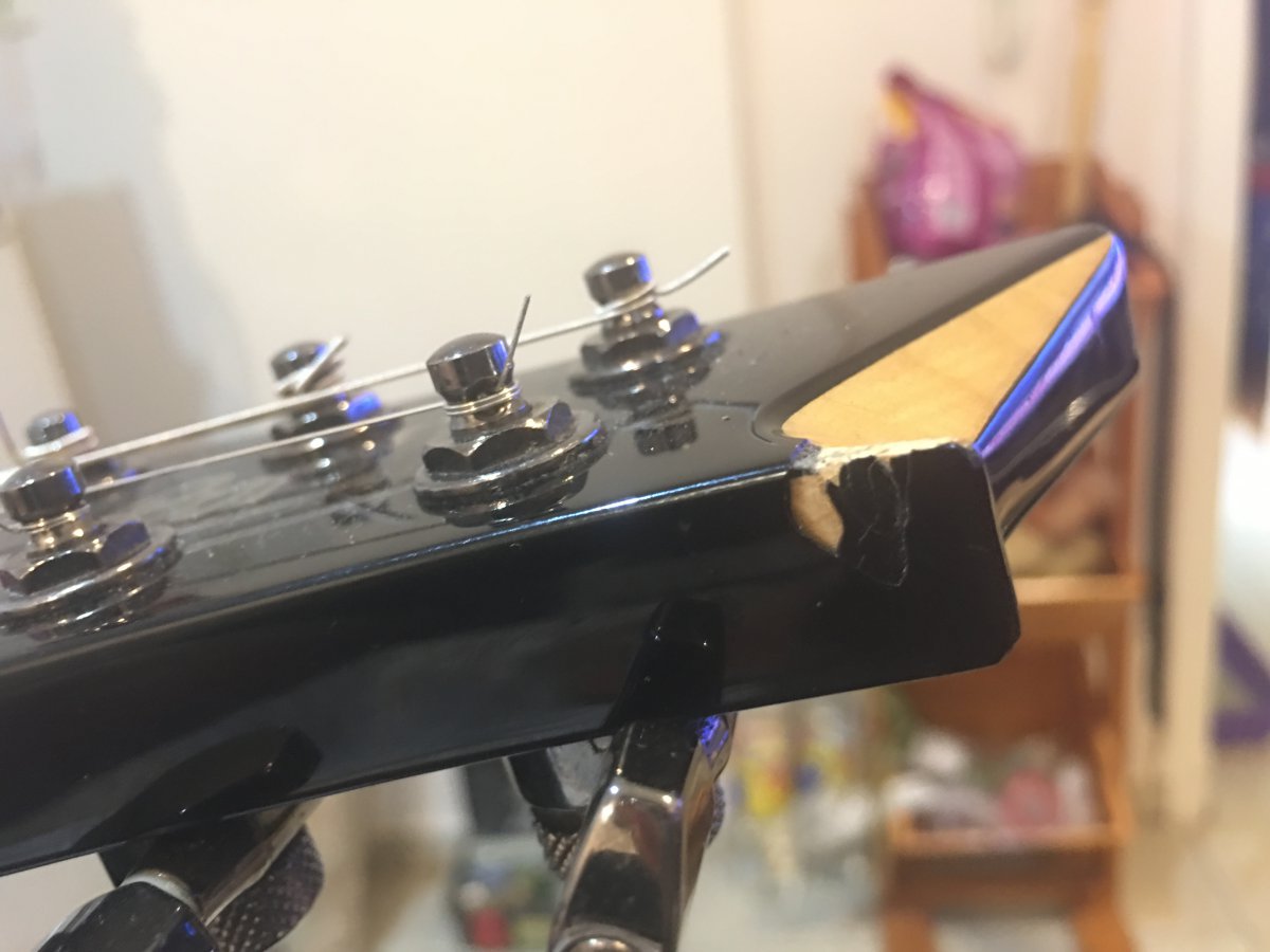 pintar guitarra - Construcción y Reparación de Instrumentos - Musiquiatra