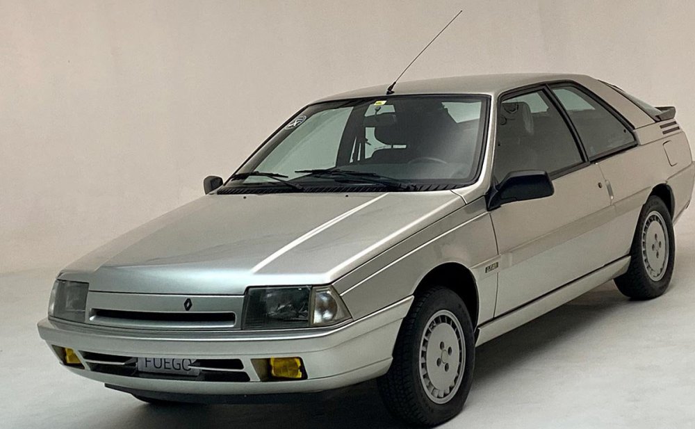 Renault-Fuego-frente.jpg