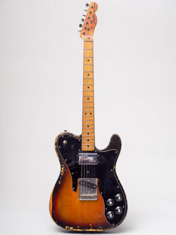 1974FenderTelecasterCustom-01_2048x2048.webp